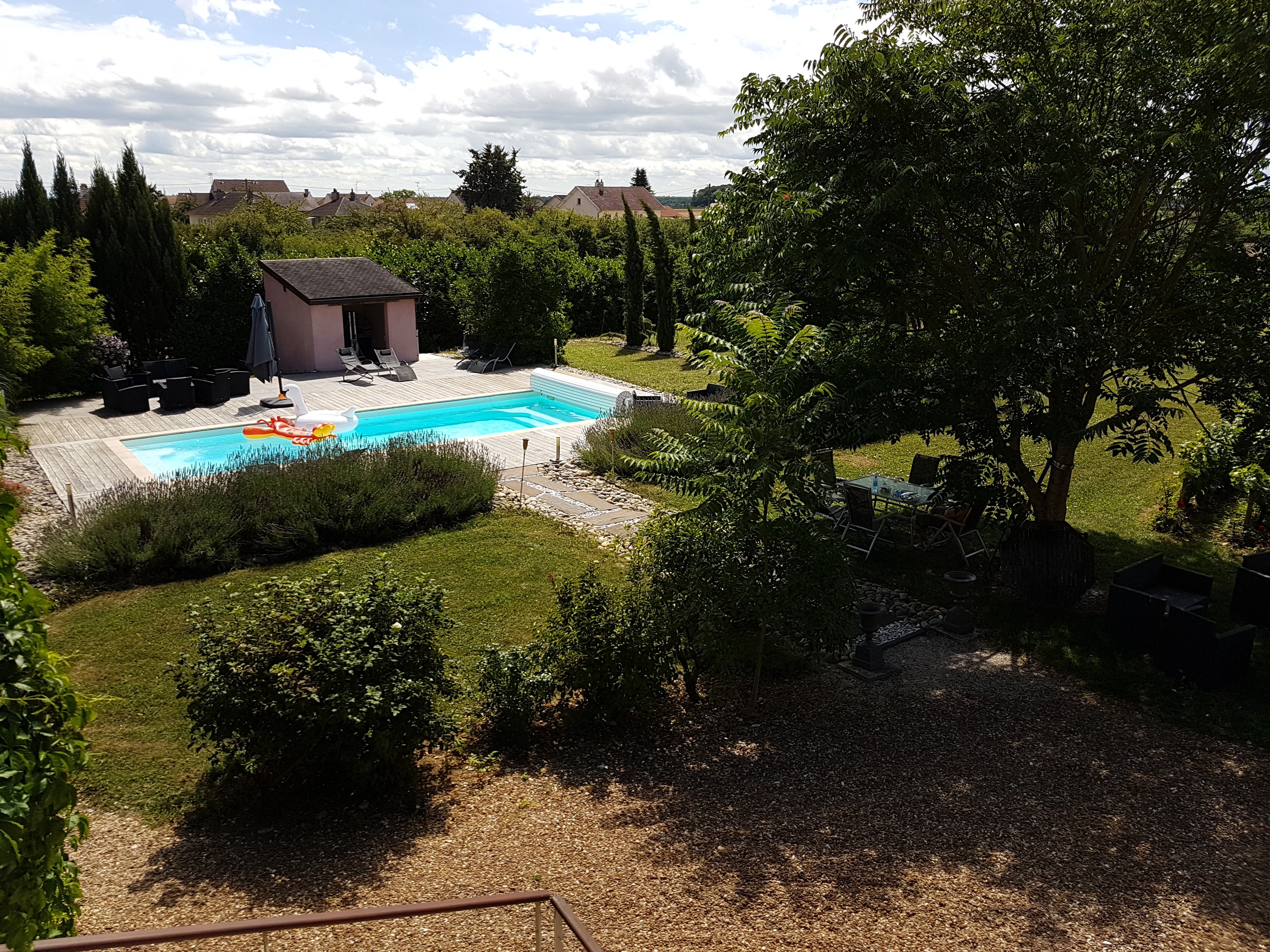 Le Clos des Chenevieres-官方
