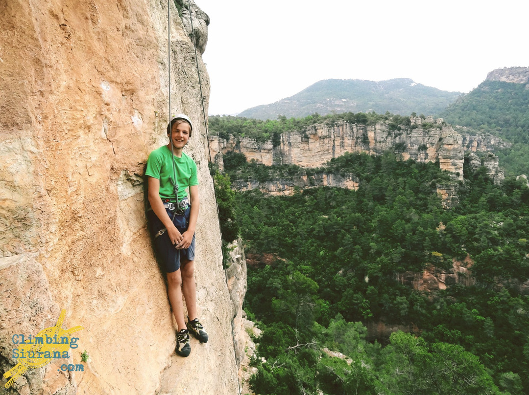 Climbing Siurana景点图片