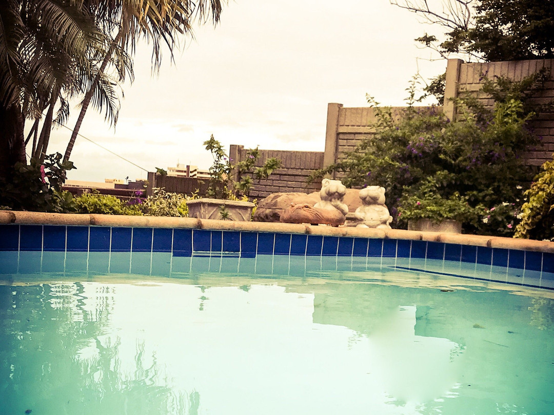 Harmony Haven Couples Retreat主图