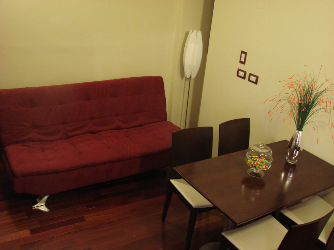 Zoom Apartments主图