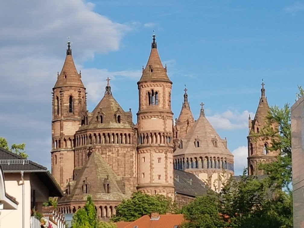 Dom St Peter