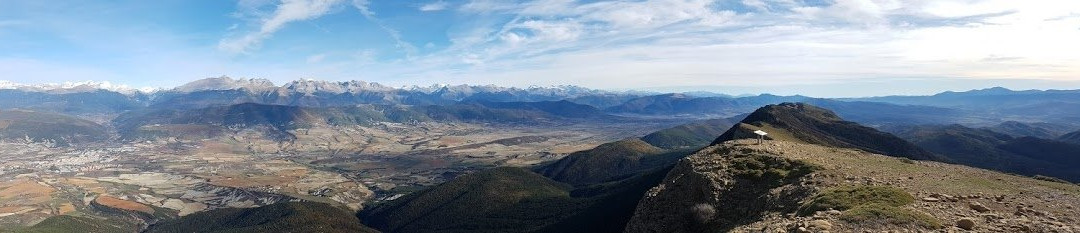 Peña Oroel景点图片