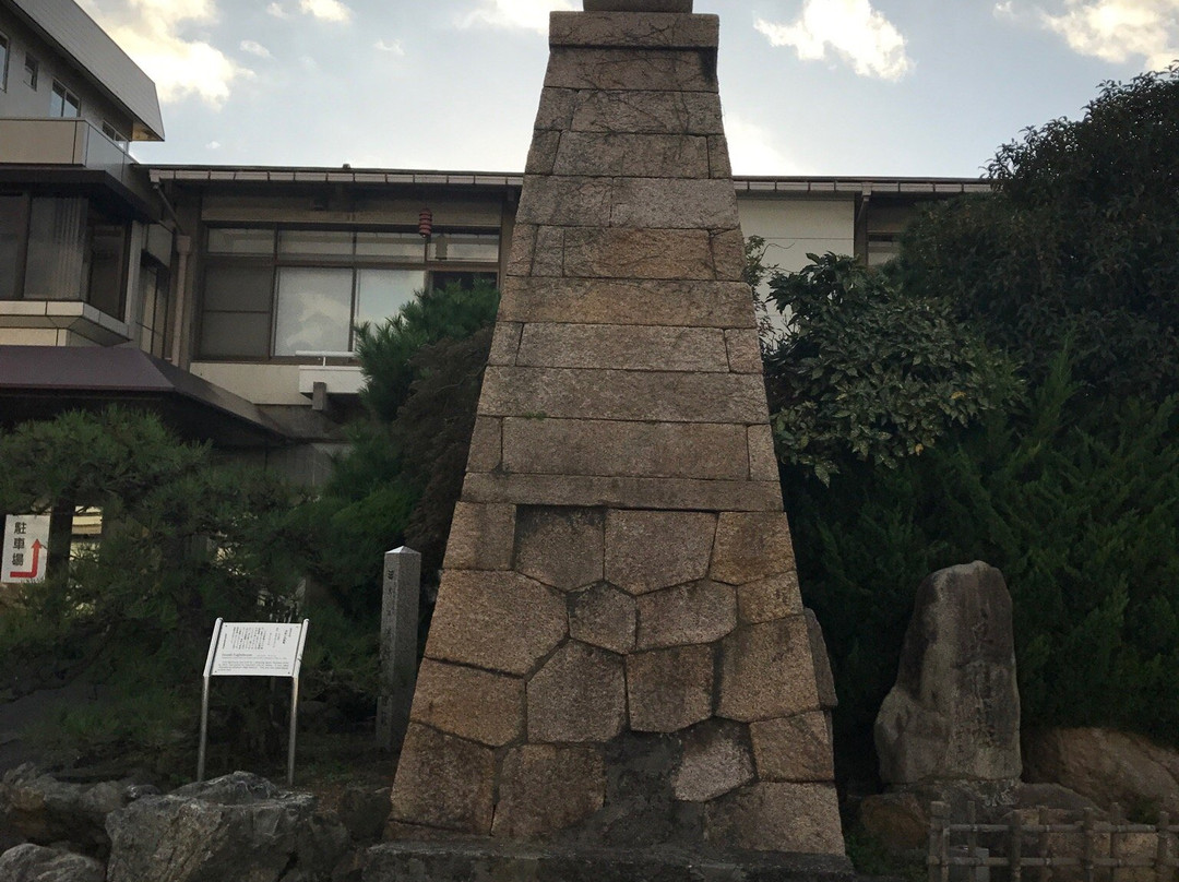Takatoro Lantern at Suzaki-敦贺市必去景点