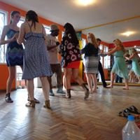 Dancing Lessons Ritmo Tropical景点图片