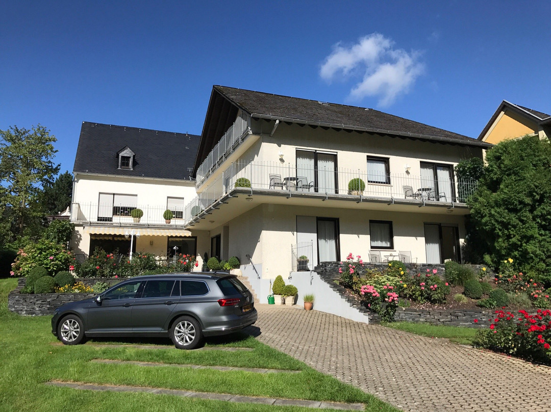 Grafendhron酒店住宿-Gastehaus Dietmar Clusserath