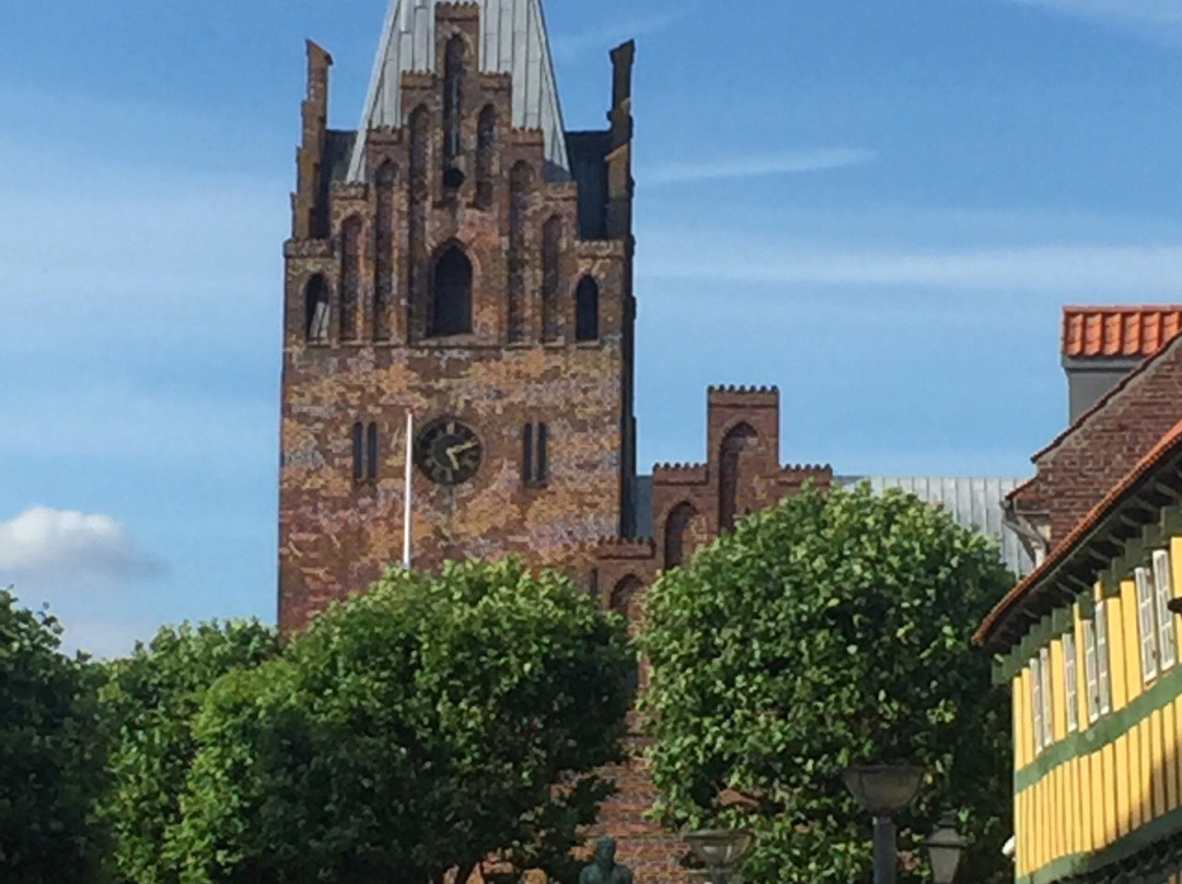 Grenaa Kirke-格林纳必去景点
