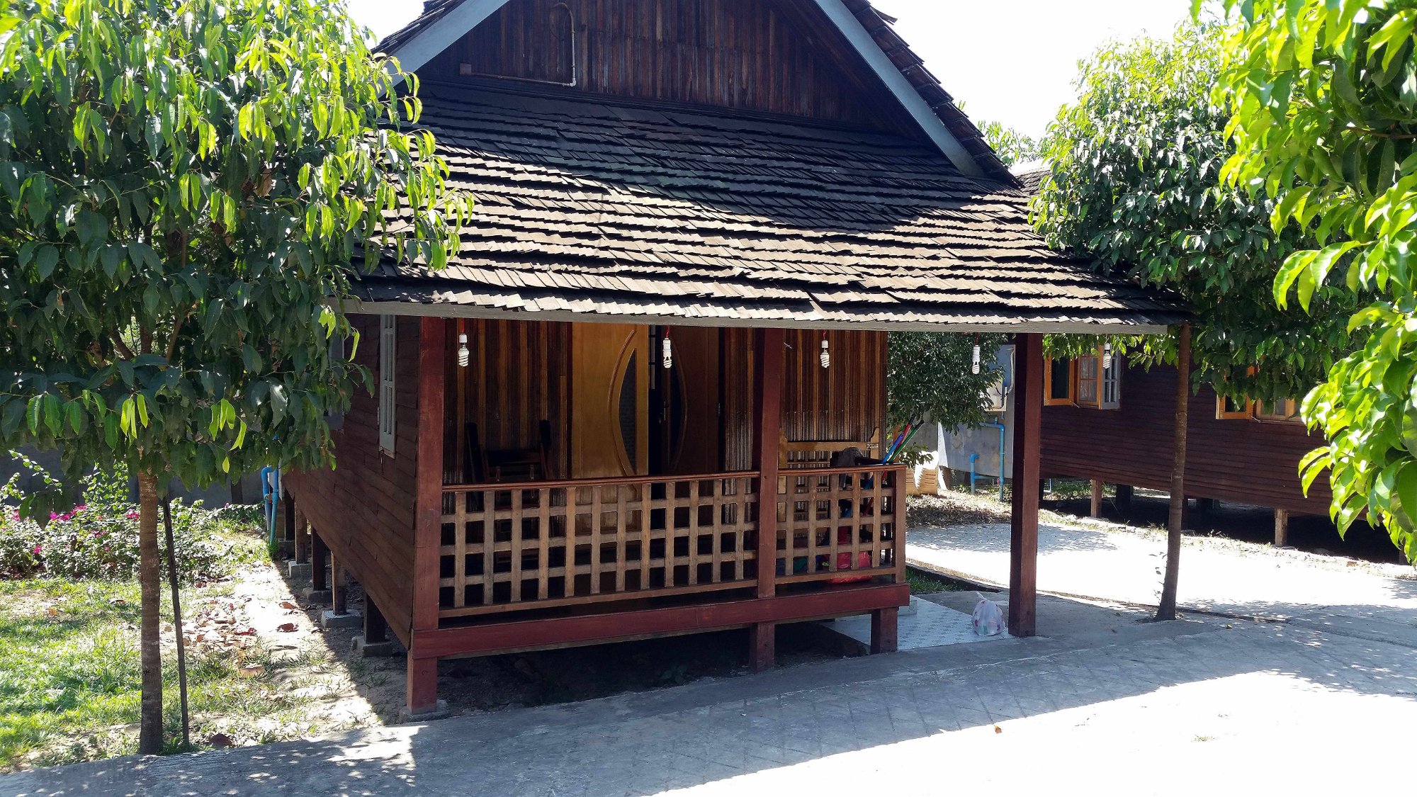 Oak Thar Kyaw Hotel-浴室