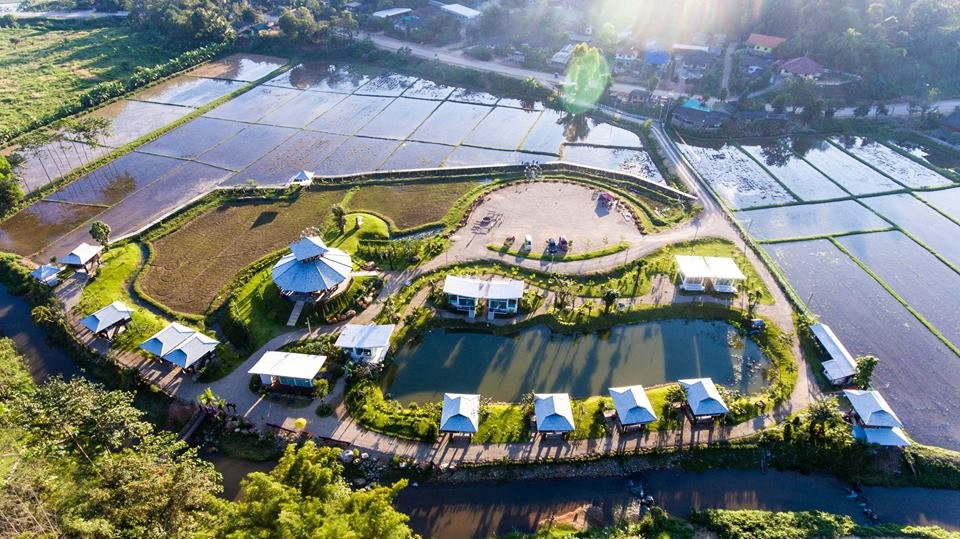 夜岁酒店住宿-The White House Boutique Resort