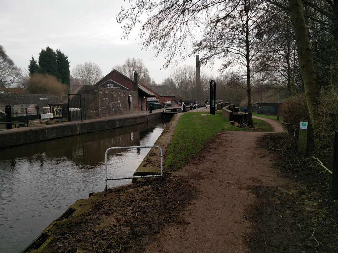 Trent and Mersey Canal景点图片