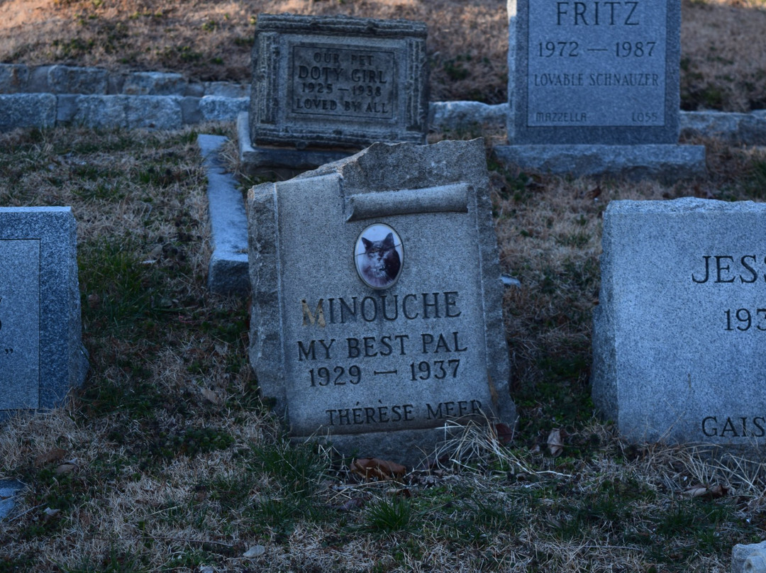 Hartsdale Pet Cemetery景点图片