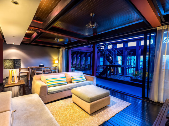 罗格秋待家酒店主图