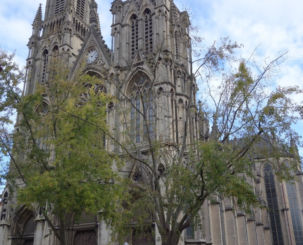 Église Saint-Pierre景点图片