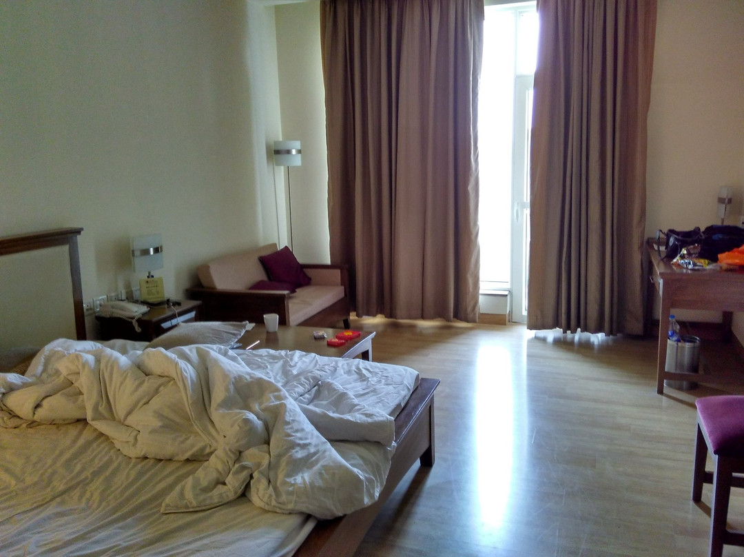 沿匹德可特酒店主图