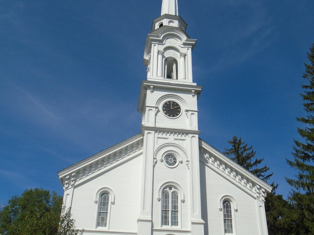 First Congregational Church Of Lee Ucc景点图片