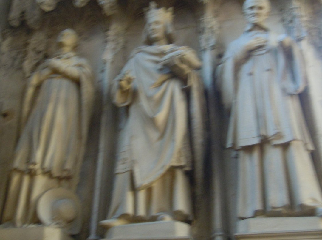 Eglise Saint-Aspais-默伦必去景点