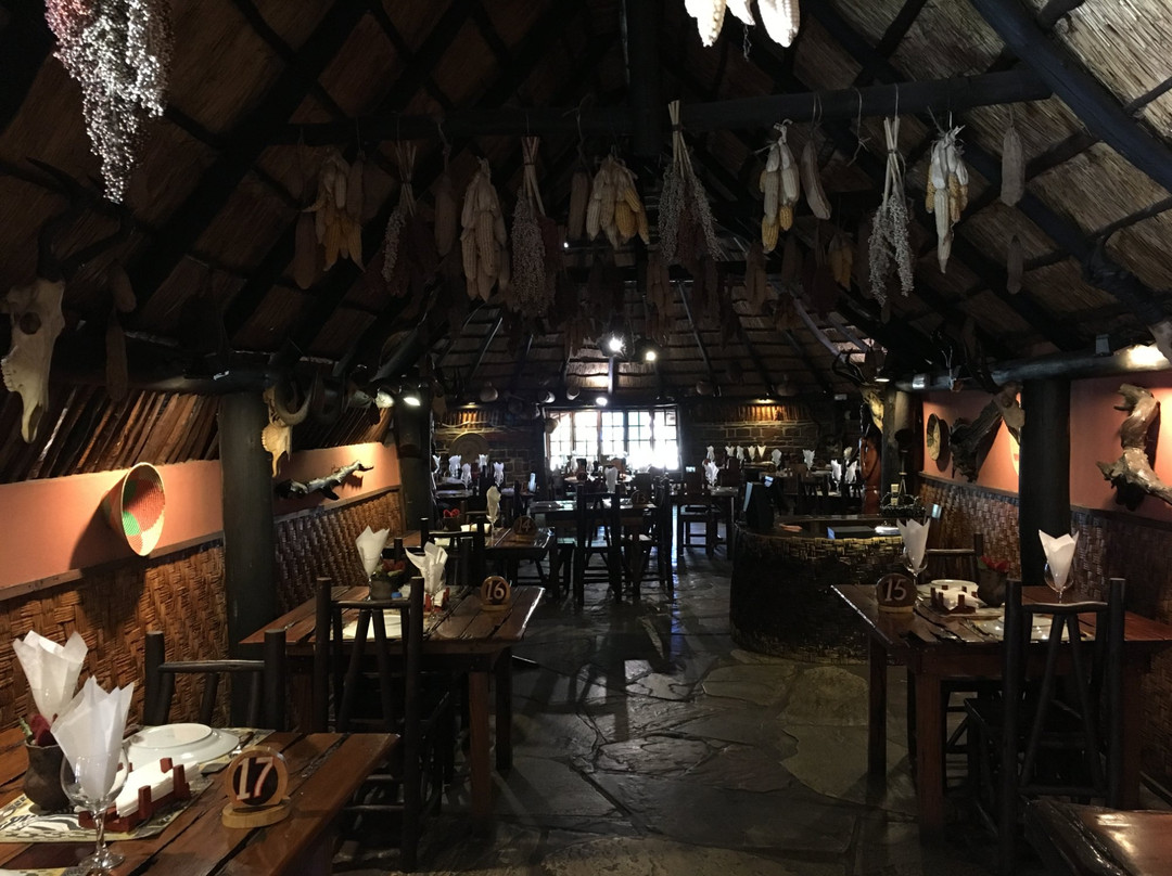 Lubango餐馆和美食-Kimbo Do Sobaaaron Molina