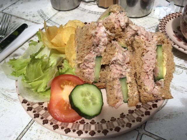 伊尔弗勒科姆餐馆和美食-St James' Tearoom