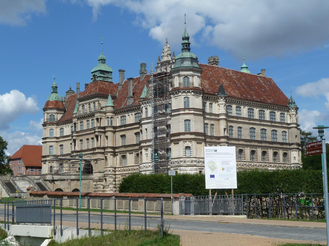 Schloss Gustrow景点图片
