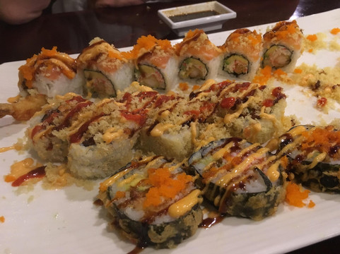 Yu-Ka Sushi Bar Roll & Pho