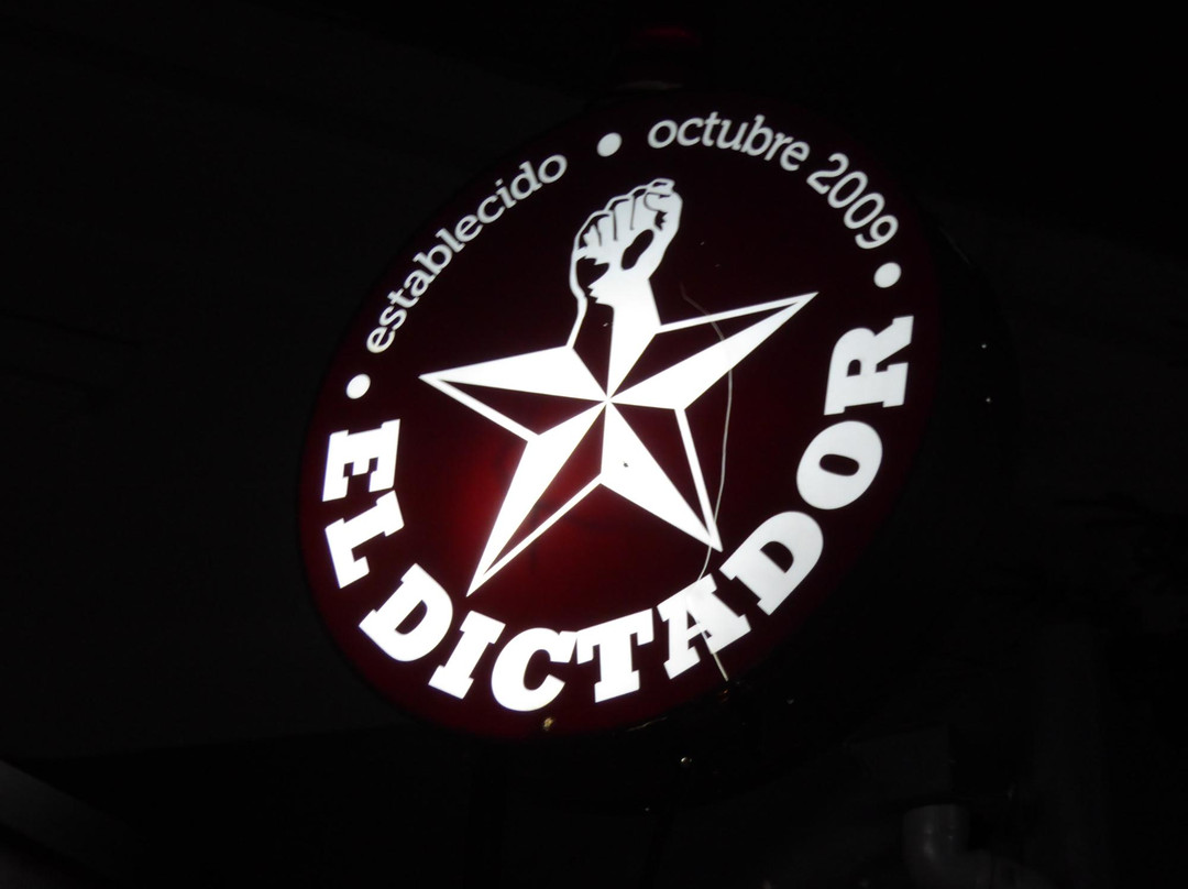 El Dictador景点图片