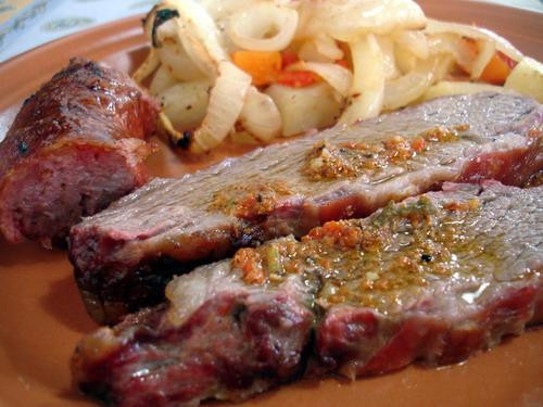 Quines餐馆和美食-Nicanor Rotisería Repostería