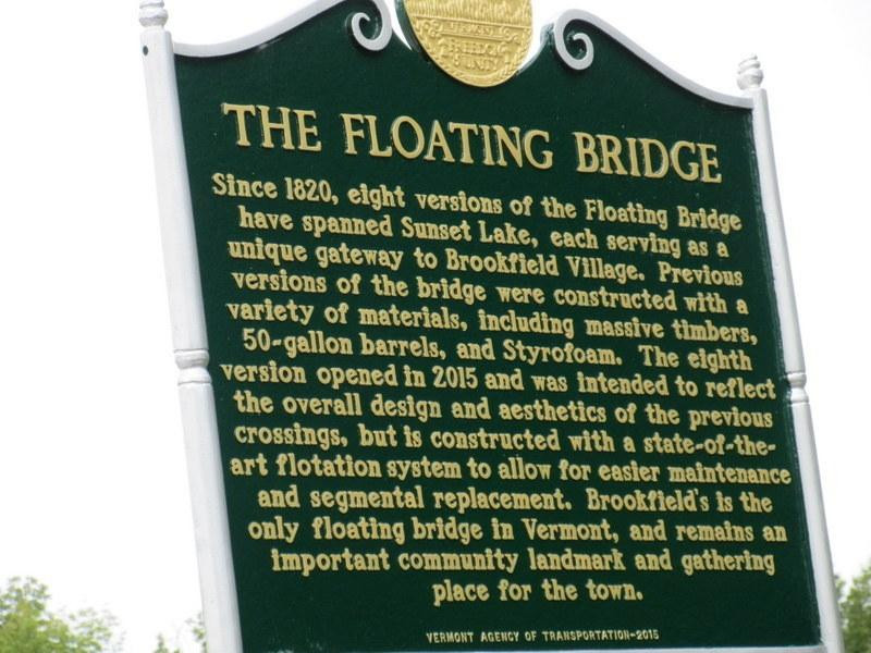 Sunset Lake Floating Bridge-Brookfield必去景点