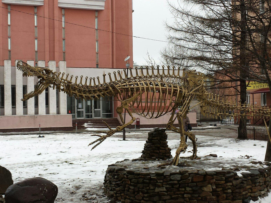 Dinosaur Sculpture景点图片