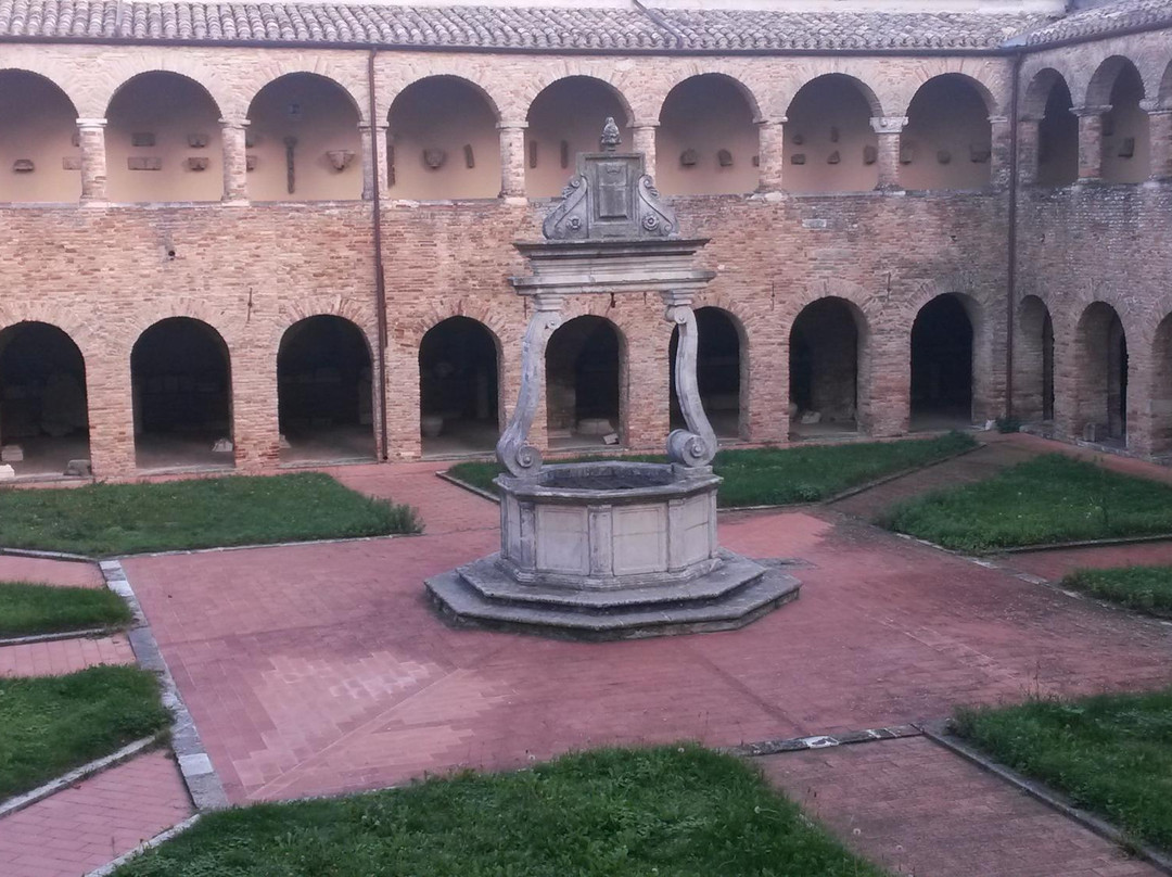La Cisterna Romana景点图片