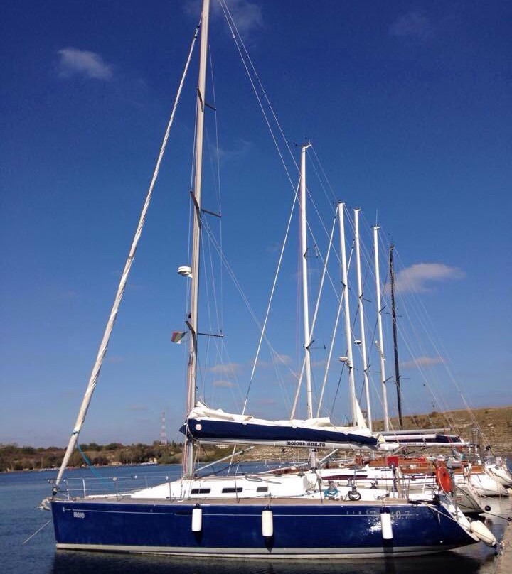 Mojo Sailing-曼加利亚必去景点