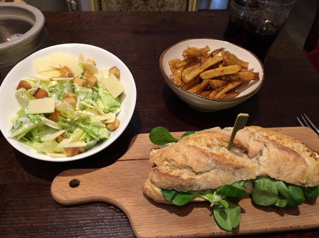 Charles Sandwiches