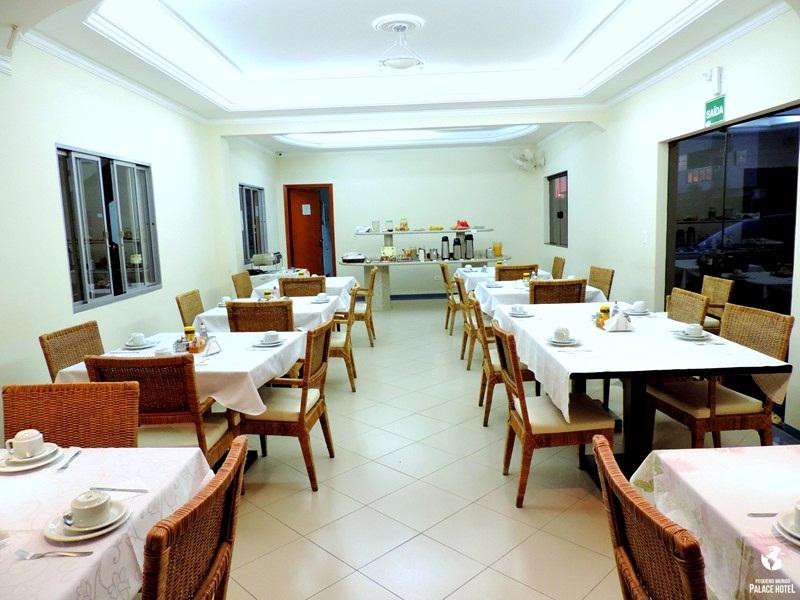 Hotel Pequeno Mundo Palace I