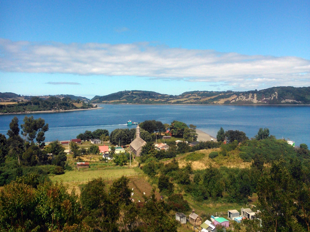 Catamaran Mar y Magia-Castro必去景点