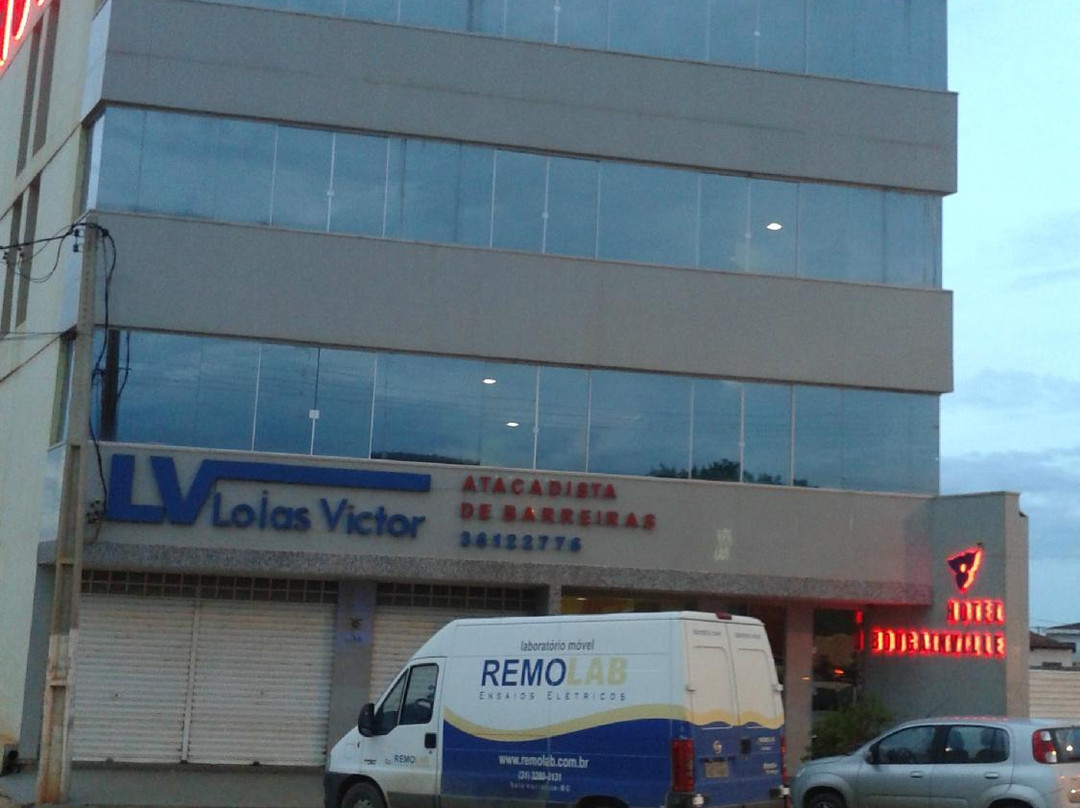 Bougainville Barreiras主图