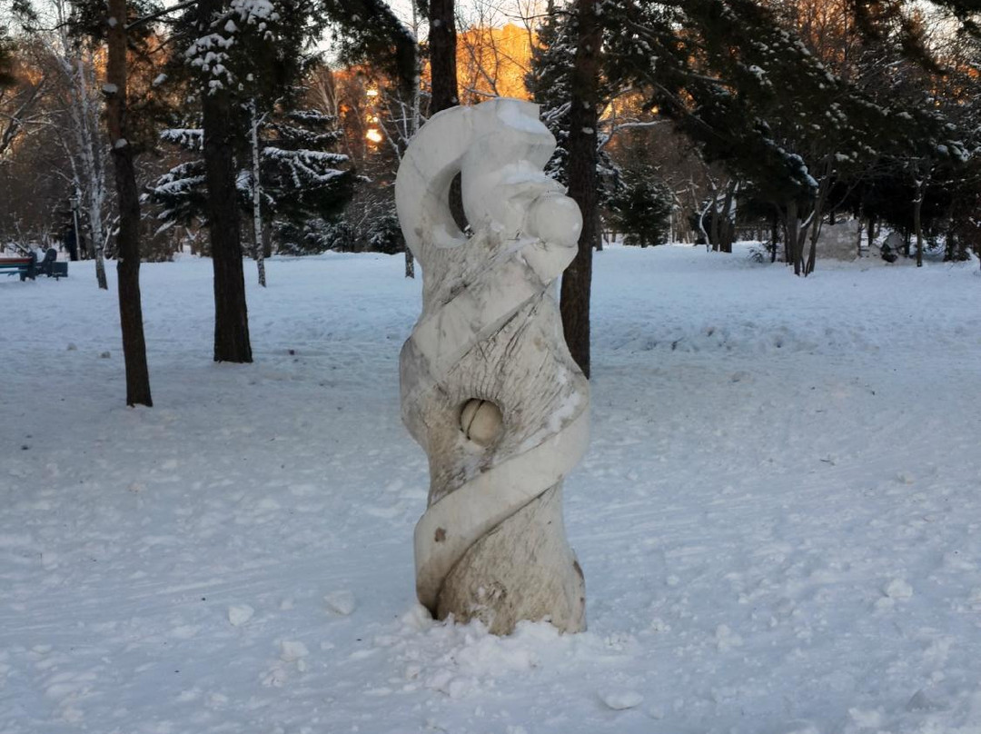 Narymskiy Park景点图片