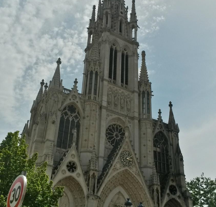 Basilique Saint-Epvre景点图片
