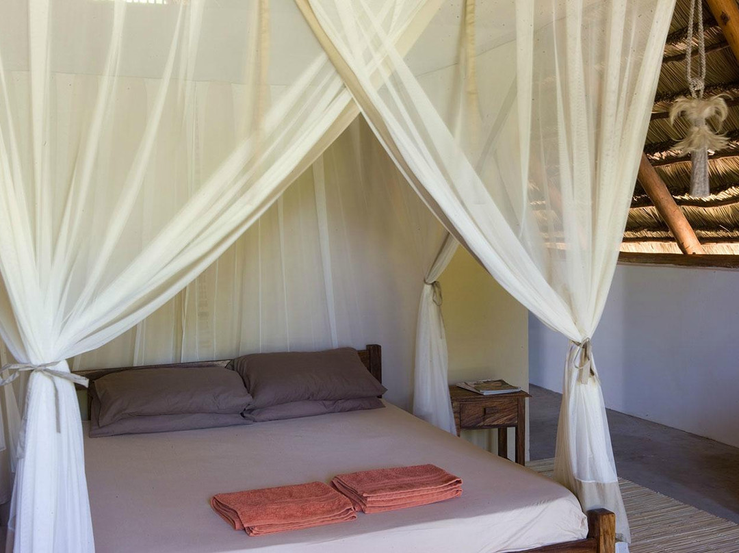 Cashew-Bay Lodge