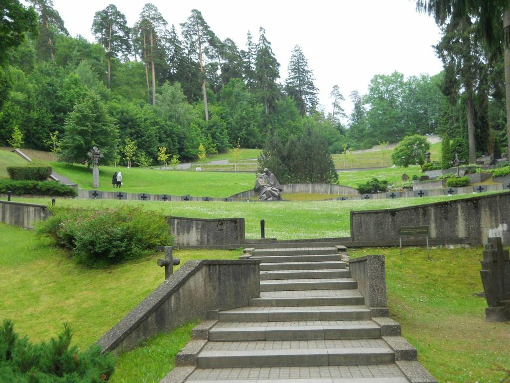 Rasu Cemetery (Rasu kapines)-维尔纽斯必去景点