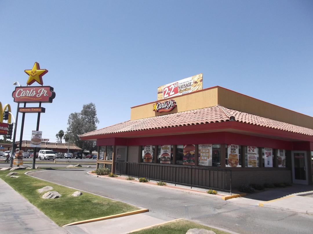 Brawley餐馆和美食-Carl's Jr.