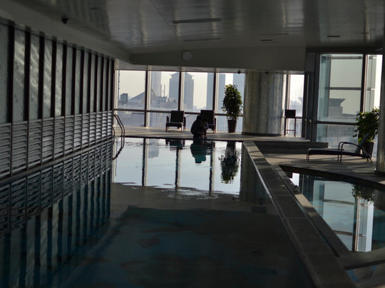 青岛五四广场海景美仑国际酒店主图