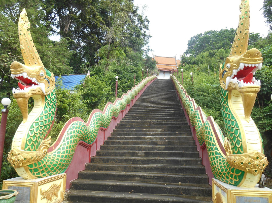 Wat khao Boht景点图片