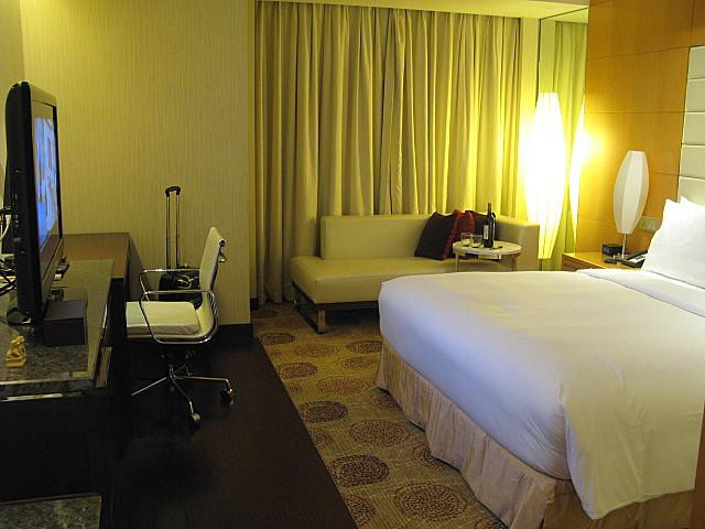 上海明捷万丽酒店主图