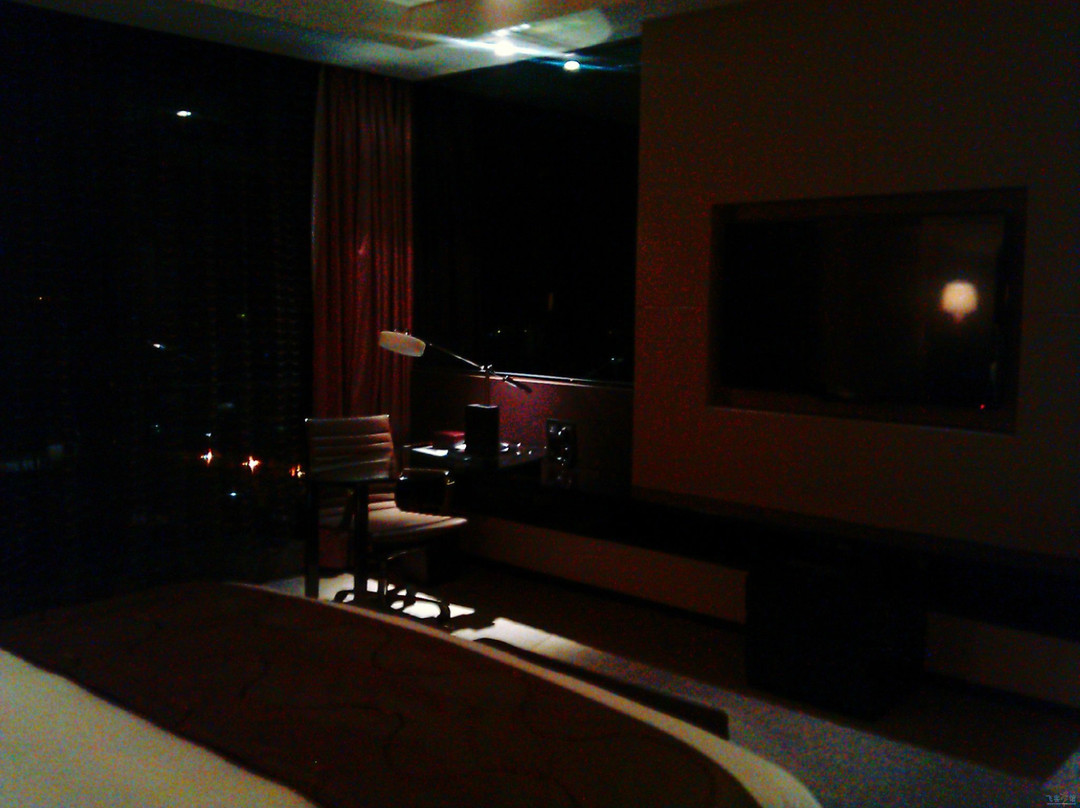 贵阳万丽酒店主图