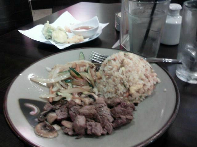 黄金谷餐馆和美食-Benihana