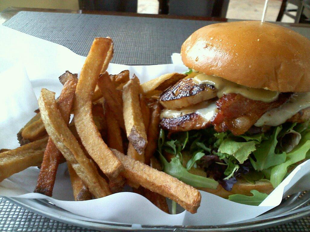 欧申赛德餐馆和美食-Ty's Burger House