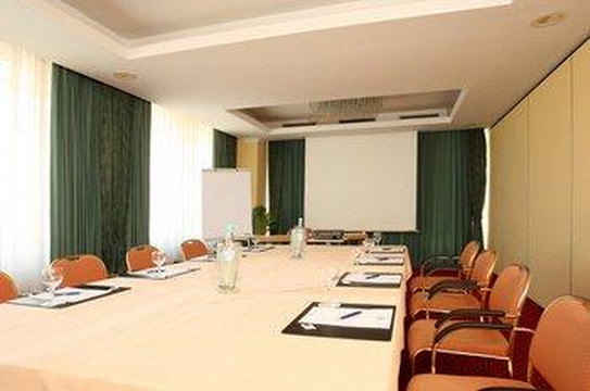 Europa Hotel Greifswald主图