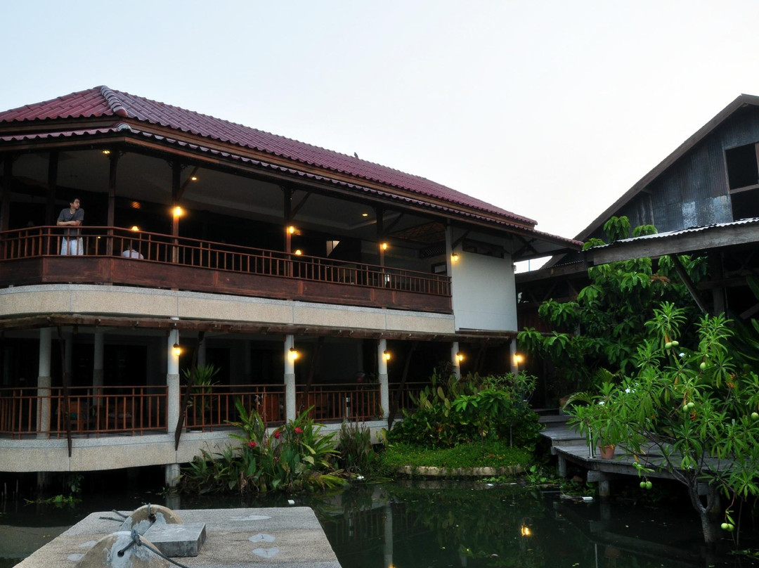 Amphawa Riverview