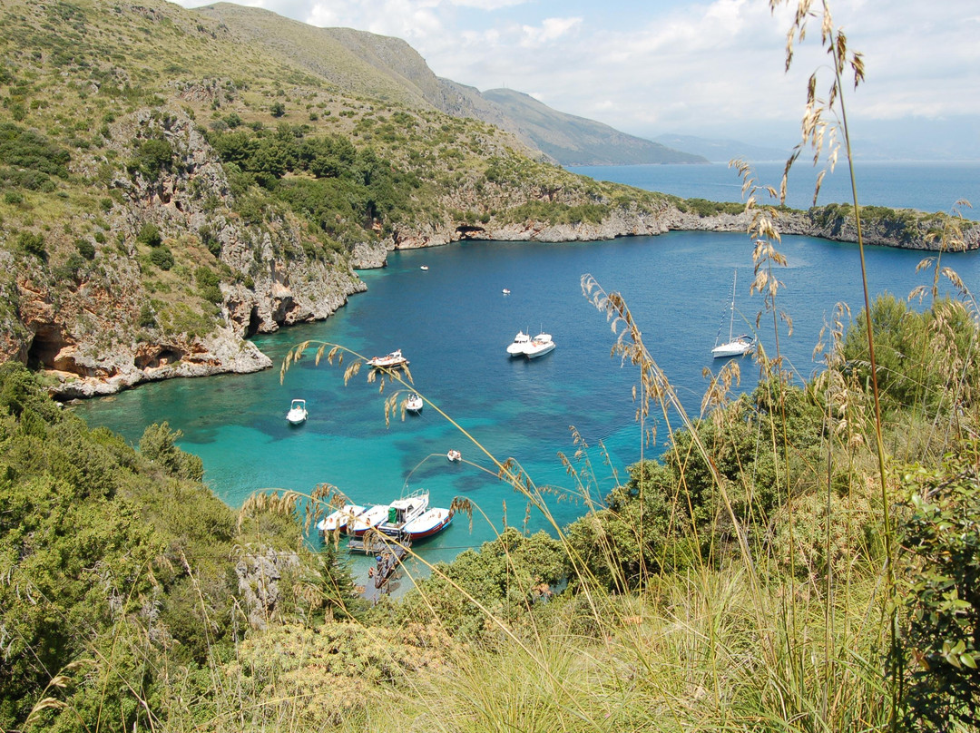 Area Marina Protetta Costa degli Infreschi e della Masseta景点图片