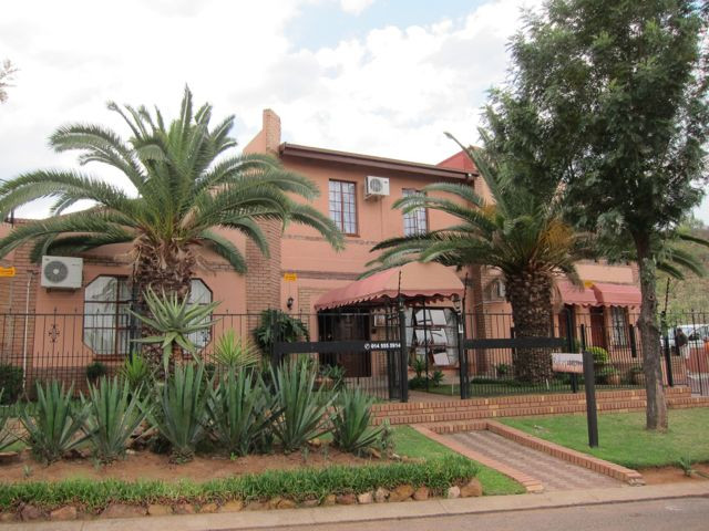 Moses Kotane Local Municipality酒店住宿-Valley View Guest House