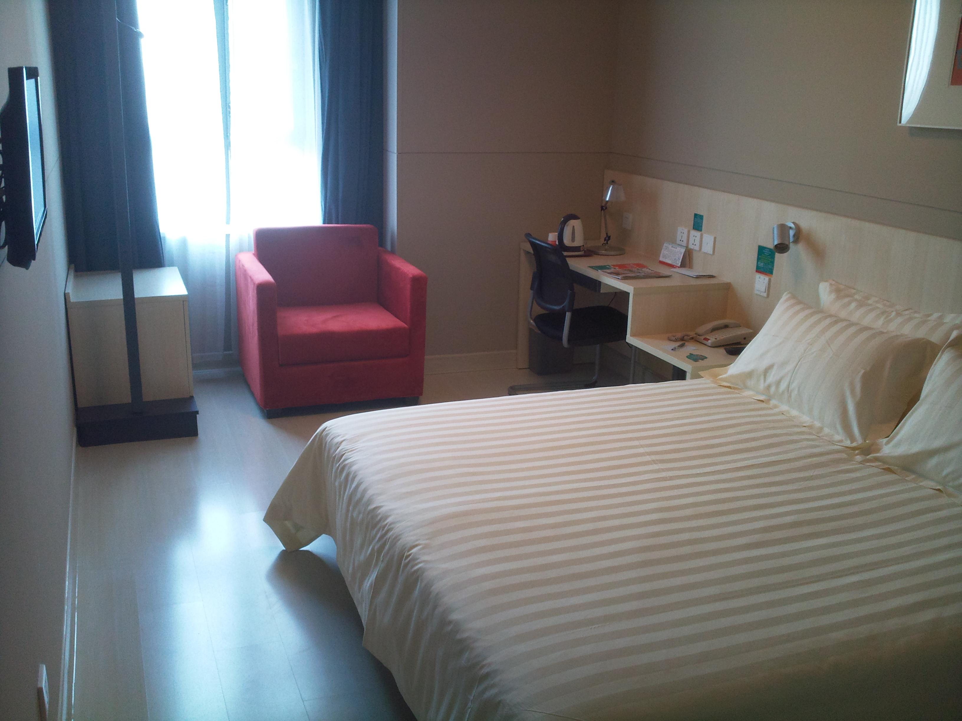 海门锦江之星解放中路店-客卧