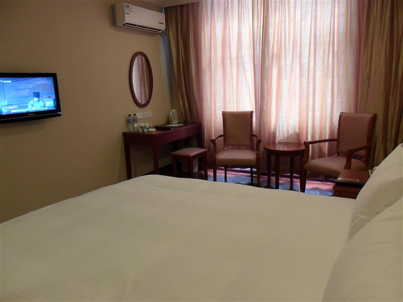 格林豪泰运城盐湖快捷酒店主图